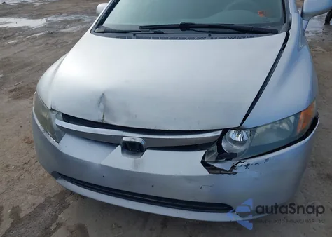 2008 Honda Civic Lx z USA, uszkodzony, nr VIN 1HGFA16538L067851